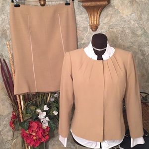 LAFAYETTE 148 🌹2 piece suit set blazer skirt